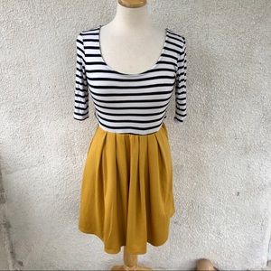 Fervour ModCloth S BLACK YELLOW 3/4 Sleeve Dress